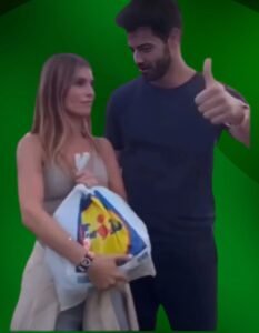 Sânziana Negru și iubitul ei, promovând produsele de la Lidl