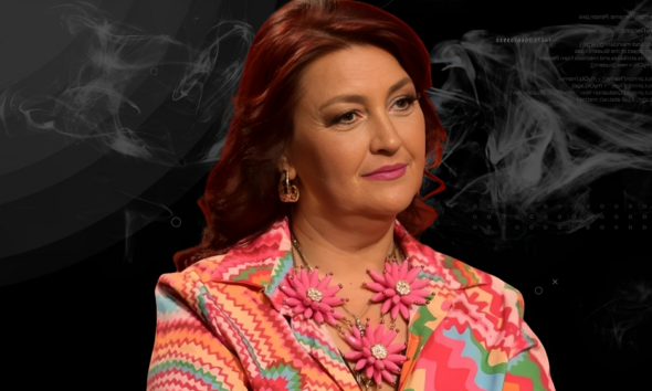 Rona Hartner (2)